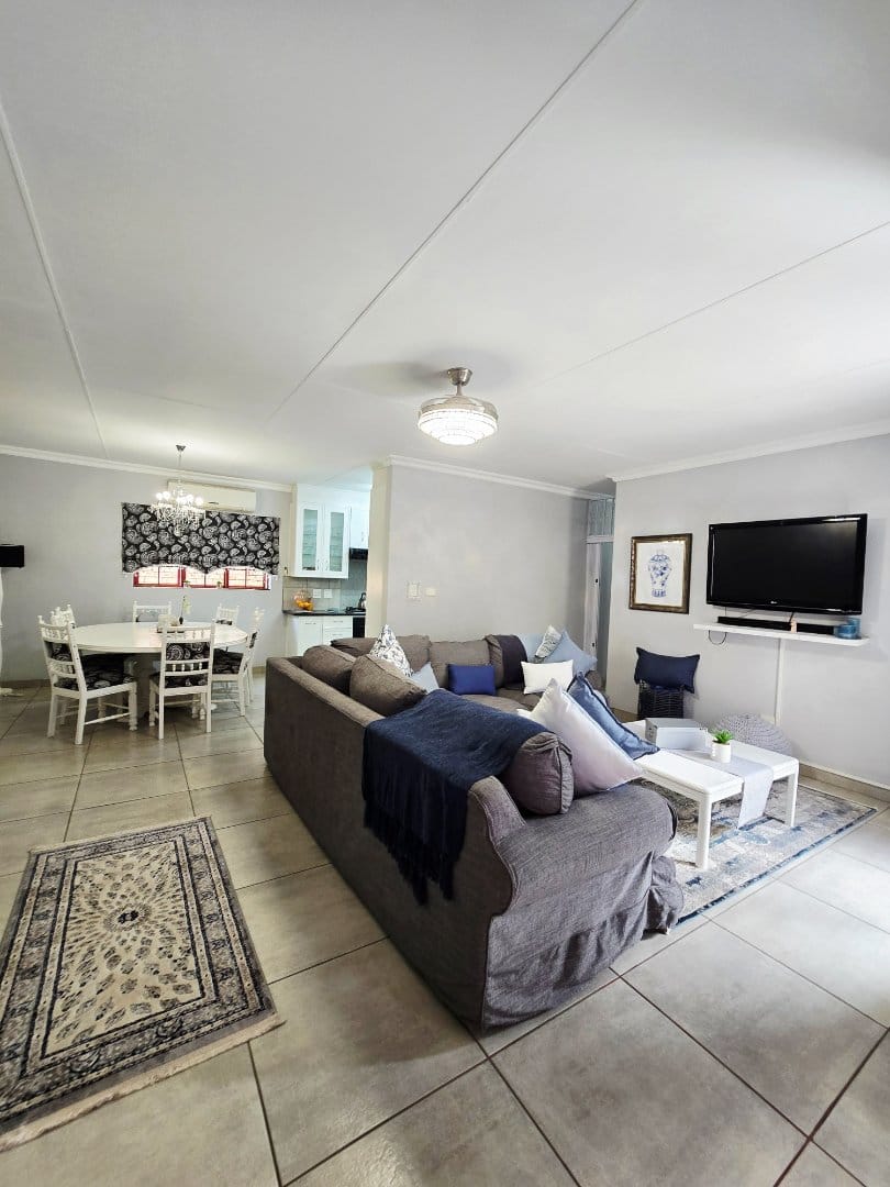 3 Bedroom Property for Sale in Flamwood North West